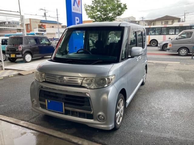2026 DAIHATSU TANTO CUSTOM