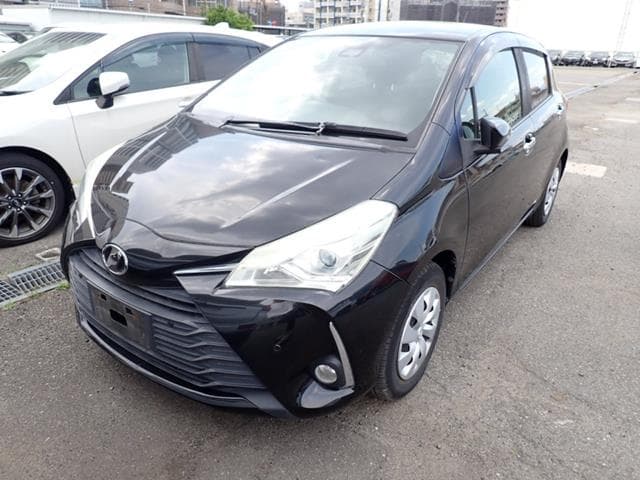 2019 TOYOTA VITZ